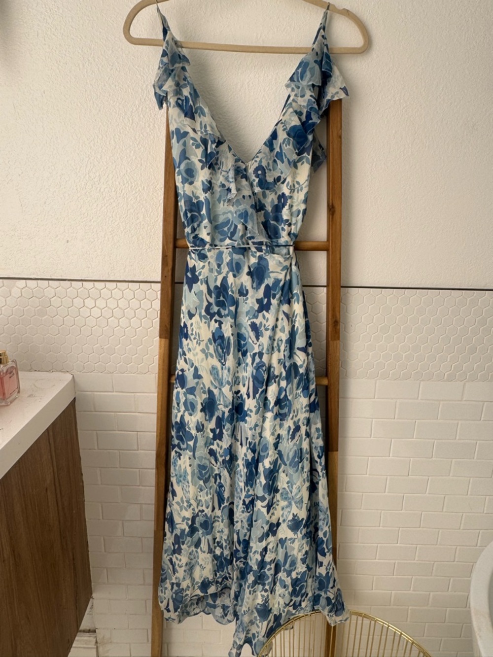 Polo by Ralph Lauren Blue & White Floral V-Neck Maxi Dress- silk - Picture 7 of 13
